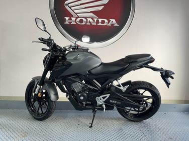 cbf125n-graum-2.jpeg