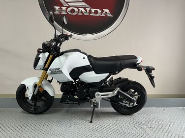 msx125-weis-2.jpg