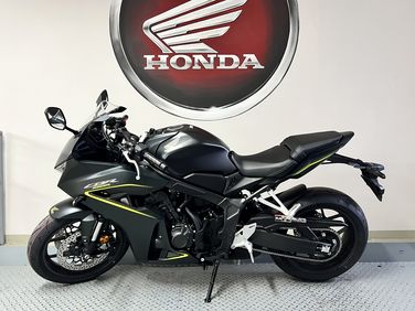 cbr650r-schw-1.jpeg