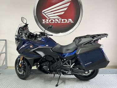 nt1100d-blau-1.jpeg