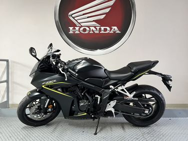 cbr650rac-schw-2.jpeg