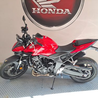 CB1000-rot-1.jpg