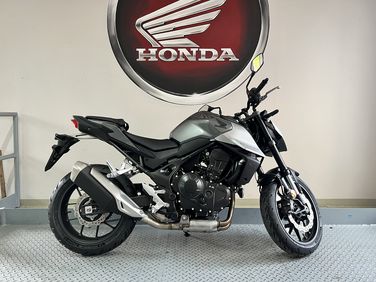 cb750-grau-2.jpeg