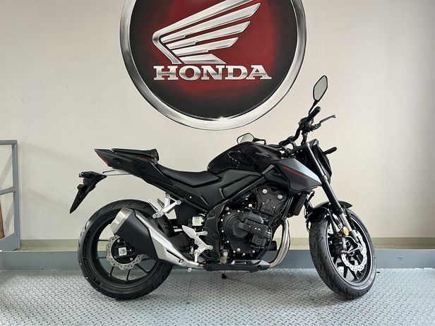 cb500f-schw-1.jpeg