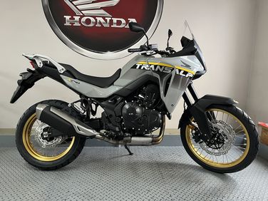 xl750-grau-2.jpeg