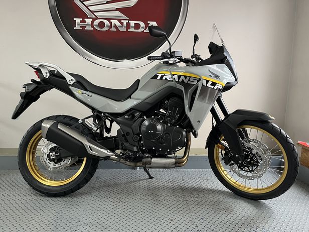 xl750-grau-2.jpeg
