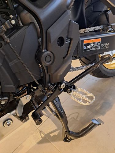 xl750-grau-4.jpg