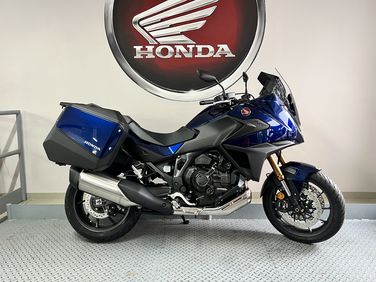 nt1100d-blau-2.jpeg