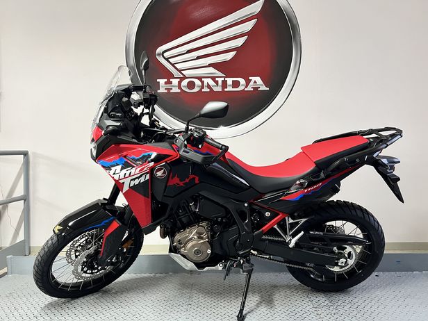 crf1100d-rot-1.jpeg