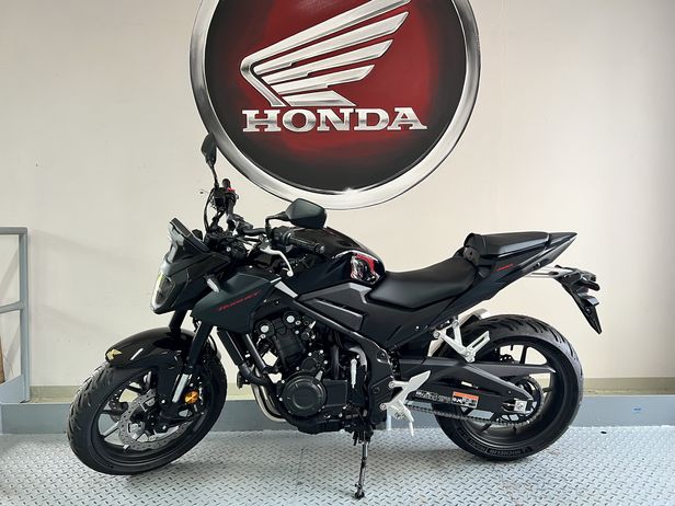 cb500f-schw-2.jpeg
