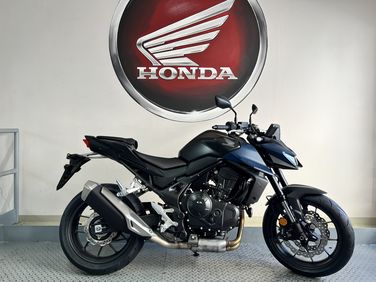 cb750-blau-2.jpeg