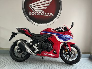 cbr500rac-rot-1.jpeg