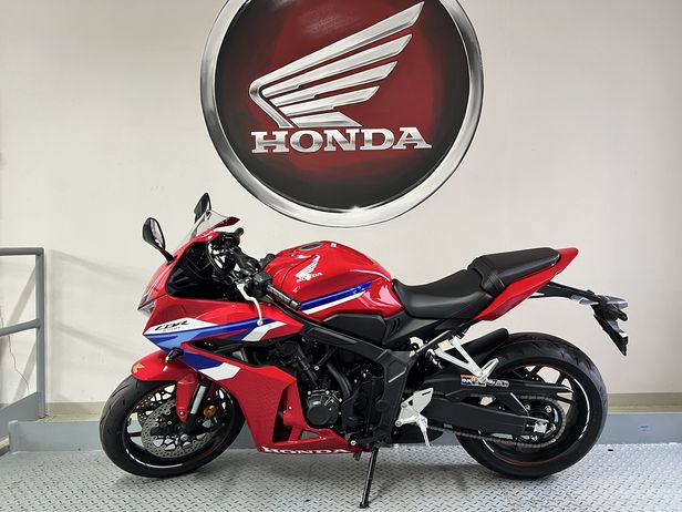 cbr650ra-rot-1.jpeg