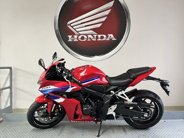 cbr650ra-rot-1.jpeg
