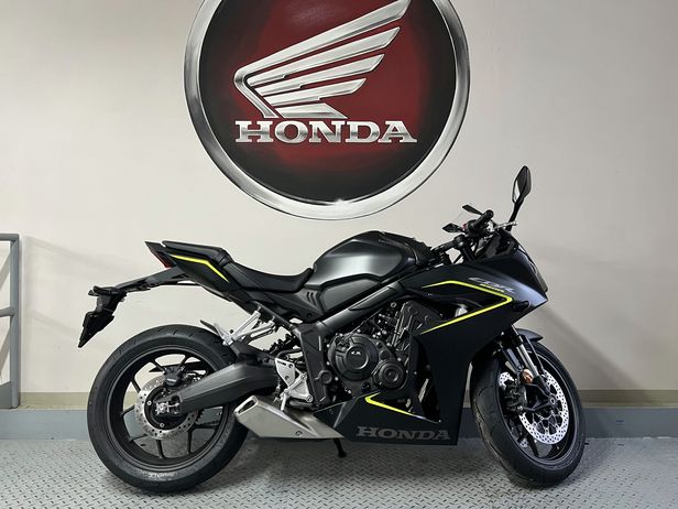 cbr650r-schw-2.jpeg